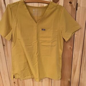 Light Gold Catarina Scrub Top